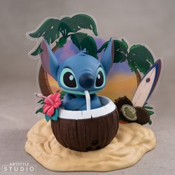 Figurine SG (93) - Stitch Noix de Coco - Lilo & Stitch